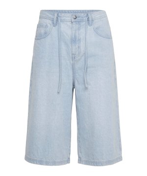 urban-classic-skater-with-drawcord-short-f12689-tb8220-lifestyle_front.png
